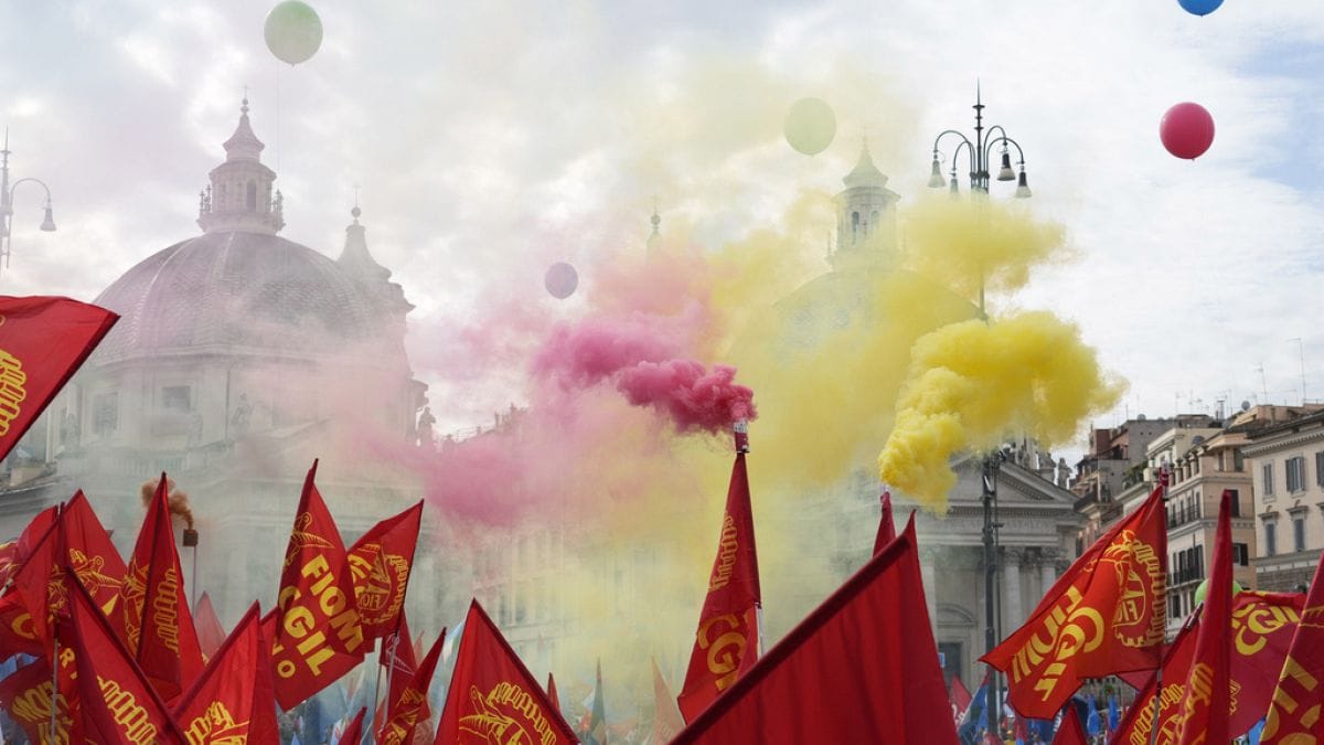 Imagen de archivo de movilizaciones sindicales de la automoción en Italia. Foto: AP