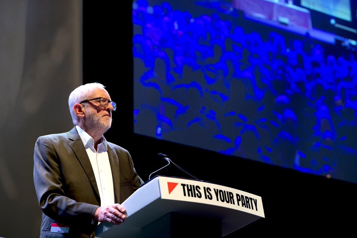 Imagen de archivo de Jeremy Corbyn en la conferencia fundacional del Your Party. Foto: @jeremycorbyn (X)