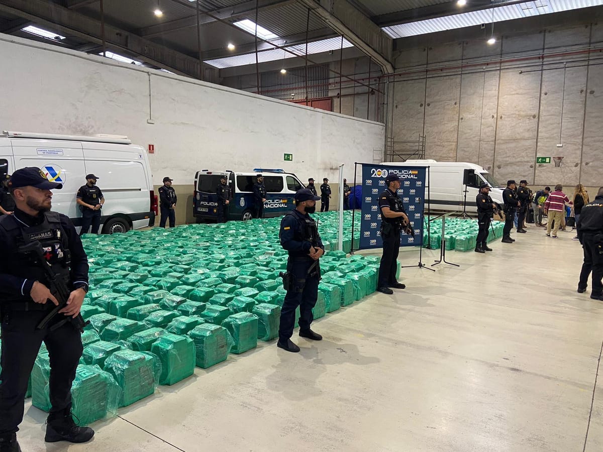 Imagen de archivo de una "incautación" de cocaína de la Policía Nacional española. Foto: @policia (X)
