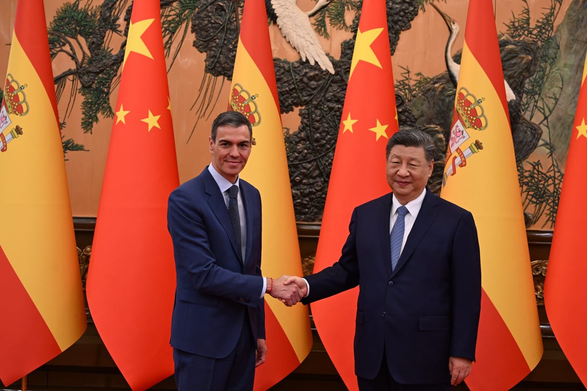Sánchez y Xi Jinping pactan 19 acuerdos y un nuevo estatus diplomático