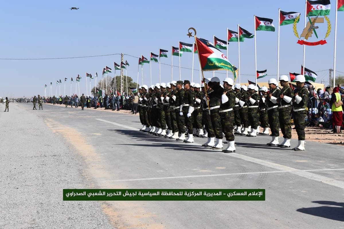 Desfile militar del Frente Polisario en el 50 aniversario de la proclamación de la RASD. Foto: Frente Polisario