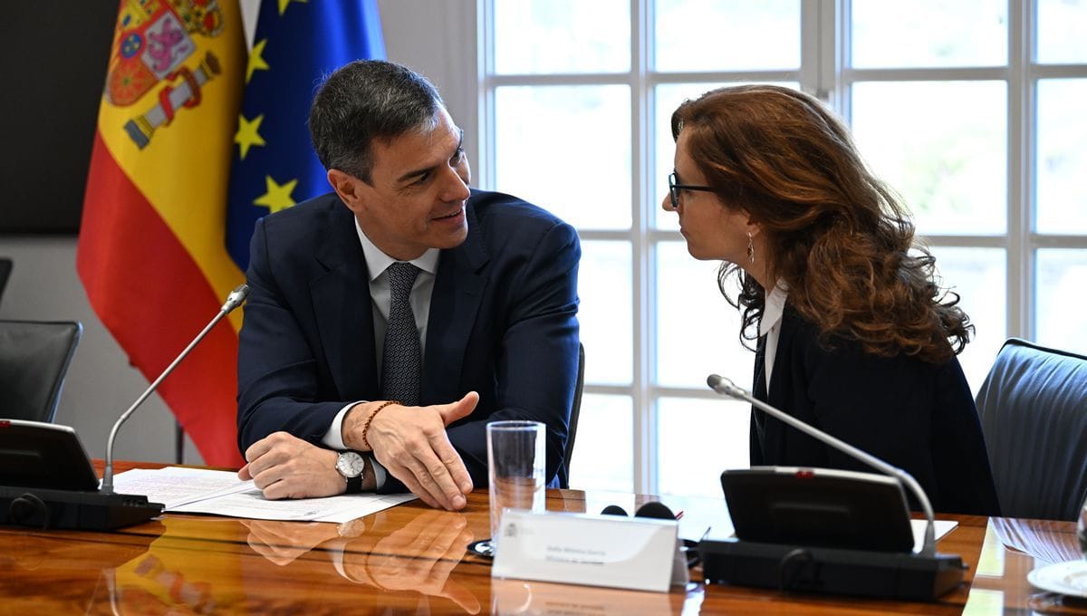 Imagen de archivo de Pedro Sánchez y Mónica García. Foto: Moncloa