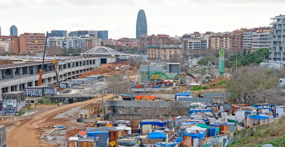 Más de 8.000 personas sobreviven en la calle en Barcelona