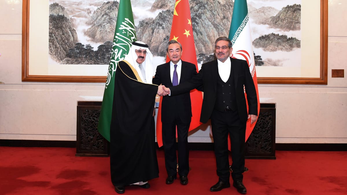 Imagen de archivo de una reunión diplomática entre Arabia Saudí, China e Irán. Foto: sbmintel.com 