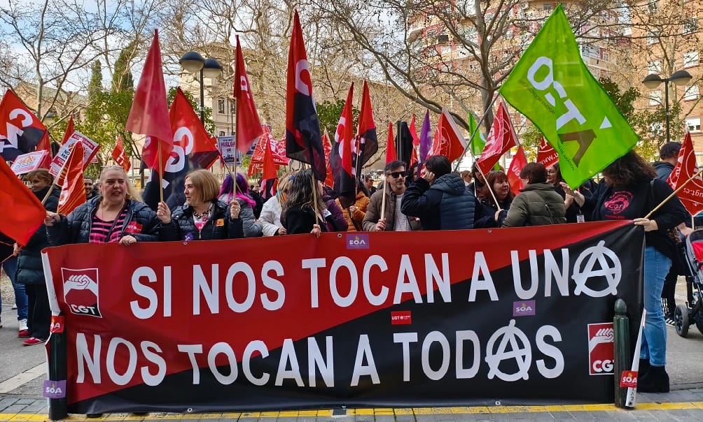 Majorel quiere despedir a 422 trabajadores en Zaragoza; la plantilla sospecha deslocalización