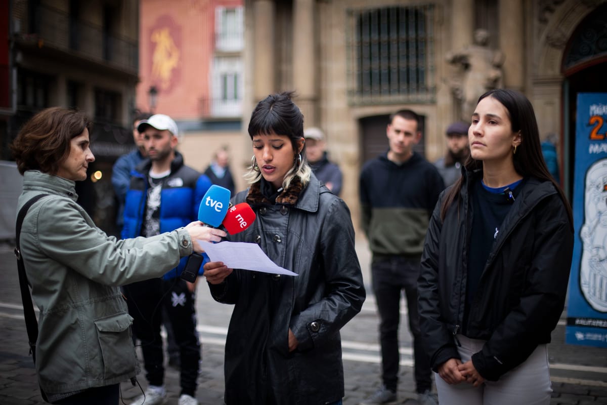 El Sindicato Socialista de Vivienda desmiente a Asiron y señala la responsabilidad del Ayuntamiento en las multas por la jota de Sanfermines
