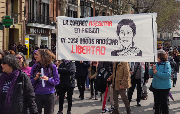 Pancarta por la libertad de María José Baños el pasado 8M en Madrid. Foto: presos.org