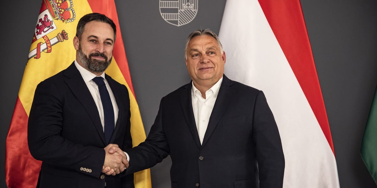 Santiago Abascal junto a Victor Orbán. Foto: hungarytoday.hu