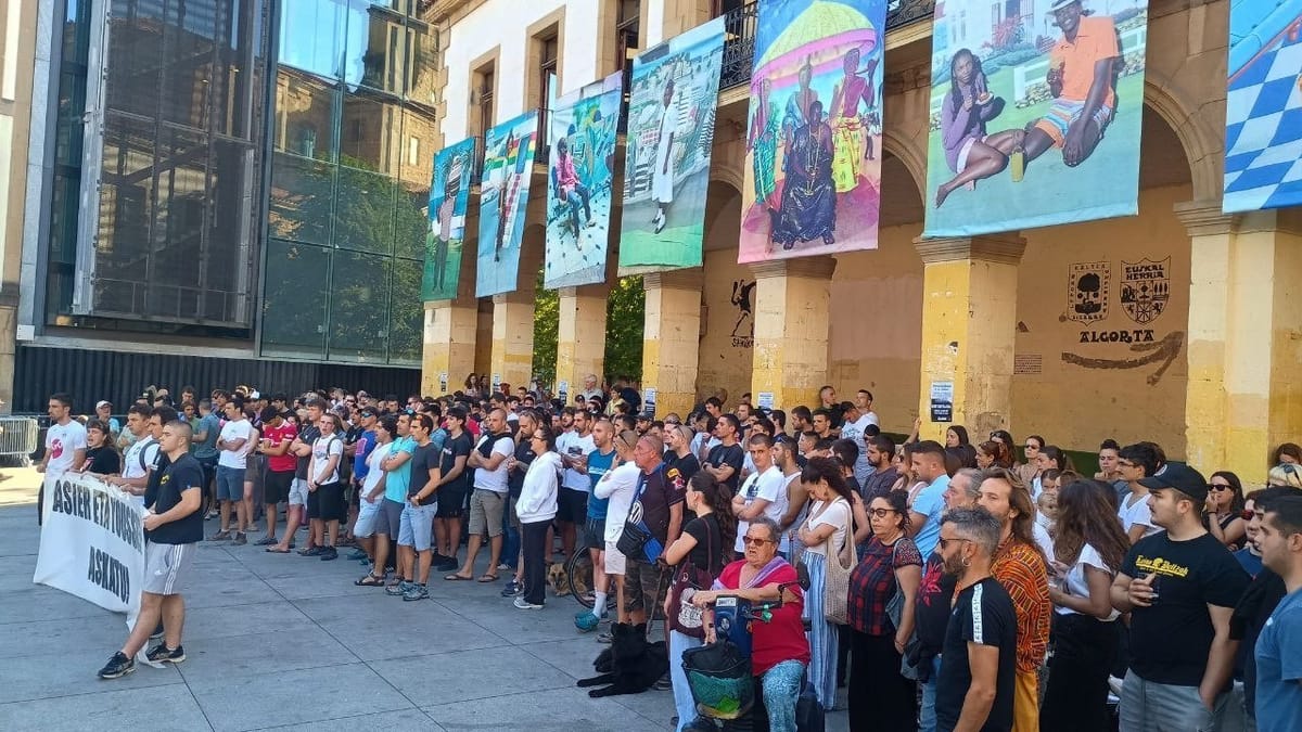 Imagen de la concentración en Algorta, Getxo. Foto: @AlertaIrratia (X)