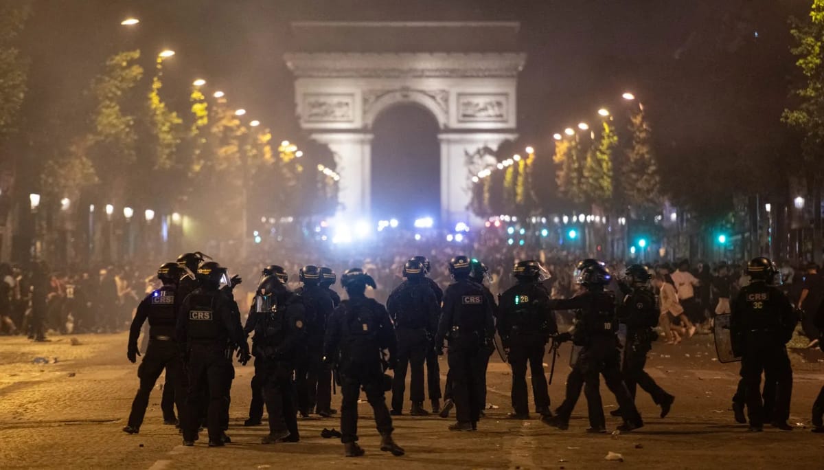 Imagen de las cargas durante las celebraciones de 2025. Foto: thesun.com