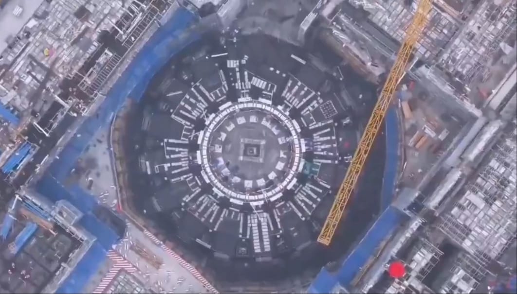 China completa el imán superconductor más grande del mundo para su reactor de fusión