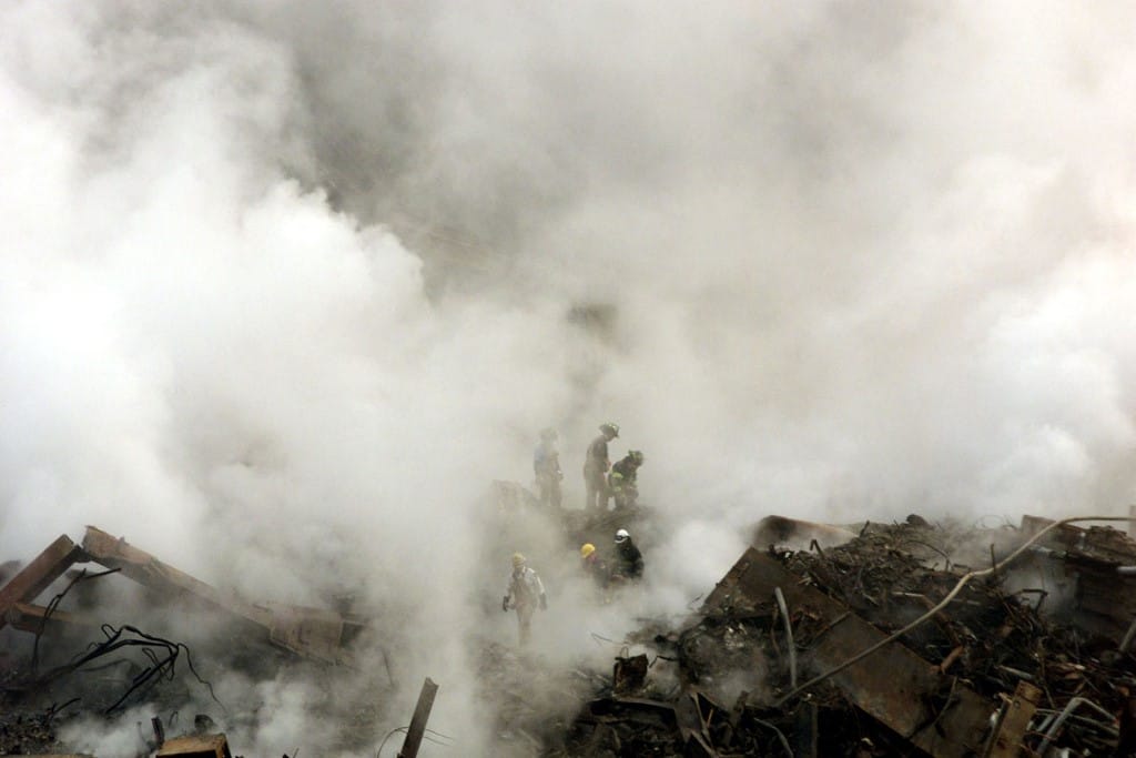 Escombros del World Trade Center tras los atentados del 11S, Nueva York. Foto: middleeasteye.net