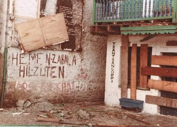 “Aquí mataron a Zabala” Foto: GEDAR LANGILE KAZETA