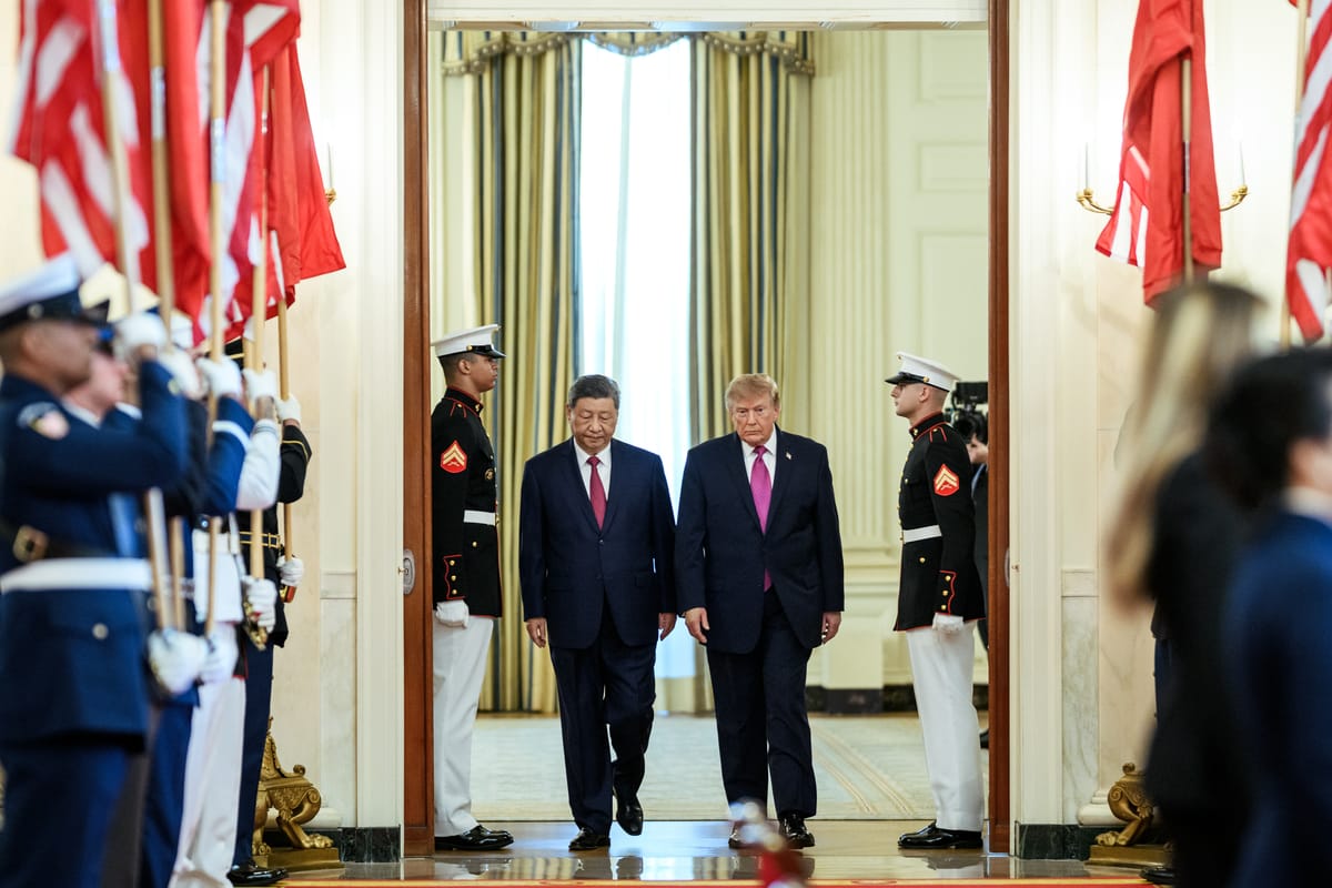 El presidente Donald Trump y el presidente chino Xi Jinping ingresan al piso estatal de la Casa Blanca para una visita de Estado. Foto: @WhiteHouse (X)