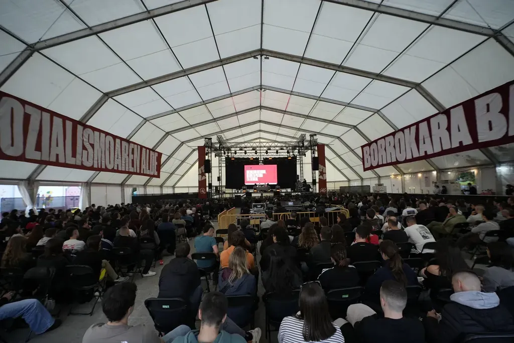 Comienza en Elizondo la sexta edición del Gazte Topagune Sozialista