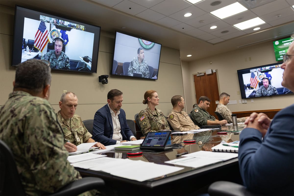 Imagen de archivo de una reunión del Comando Central de las fuerzas armadas de EEUU. Foto: CENTCOM (X)