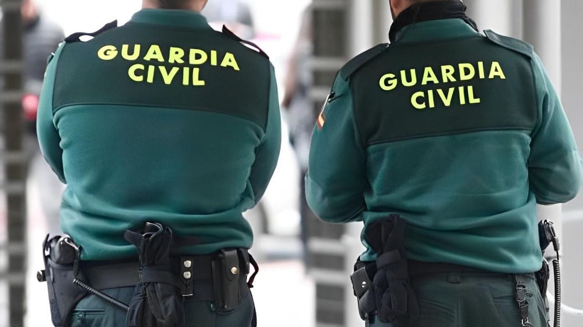 Imagen de archivo de agentes de la Guardia Civil. Foto: vía iLeon.eldiario.es