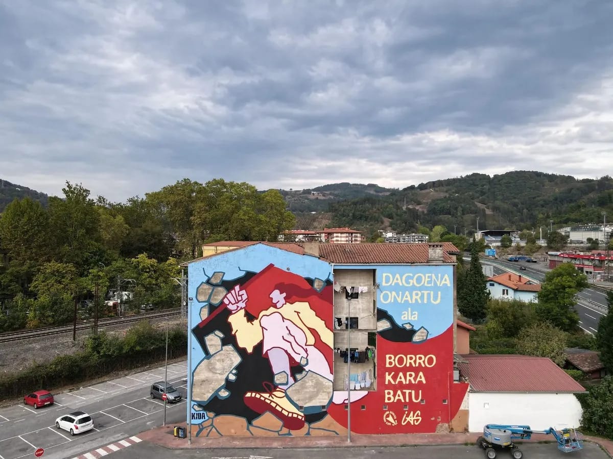 Mural de la iniciativa de Arte Socialista Ekida en Beasain (Gipuzkoa). Foto: Gedar