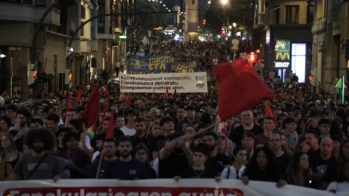 La mayoría sindical y los sindicatos de vivienda de Euskal Herria llaman a movilizarse en la huelga del 11 de noviembre
