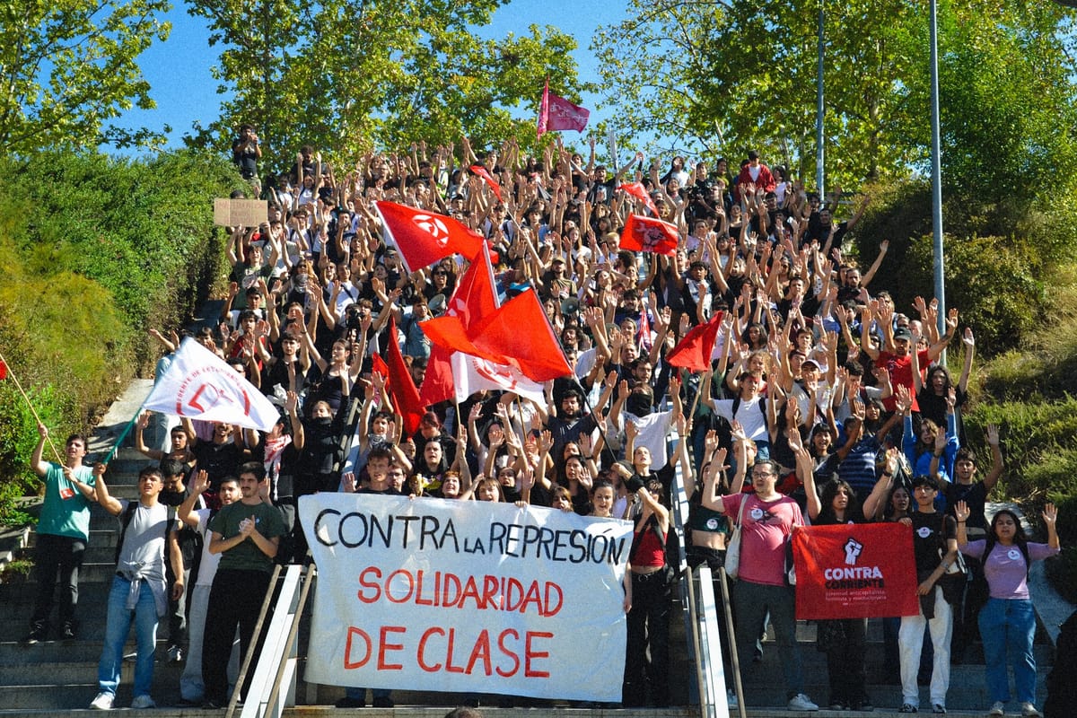 Cientos de estudiantes marchan en la UCM: “¡Contra la represión, solidaridad de clase”