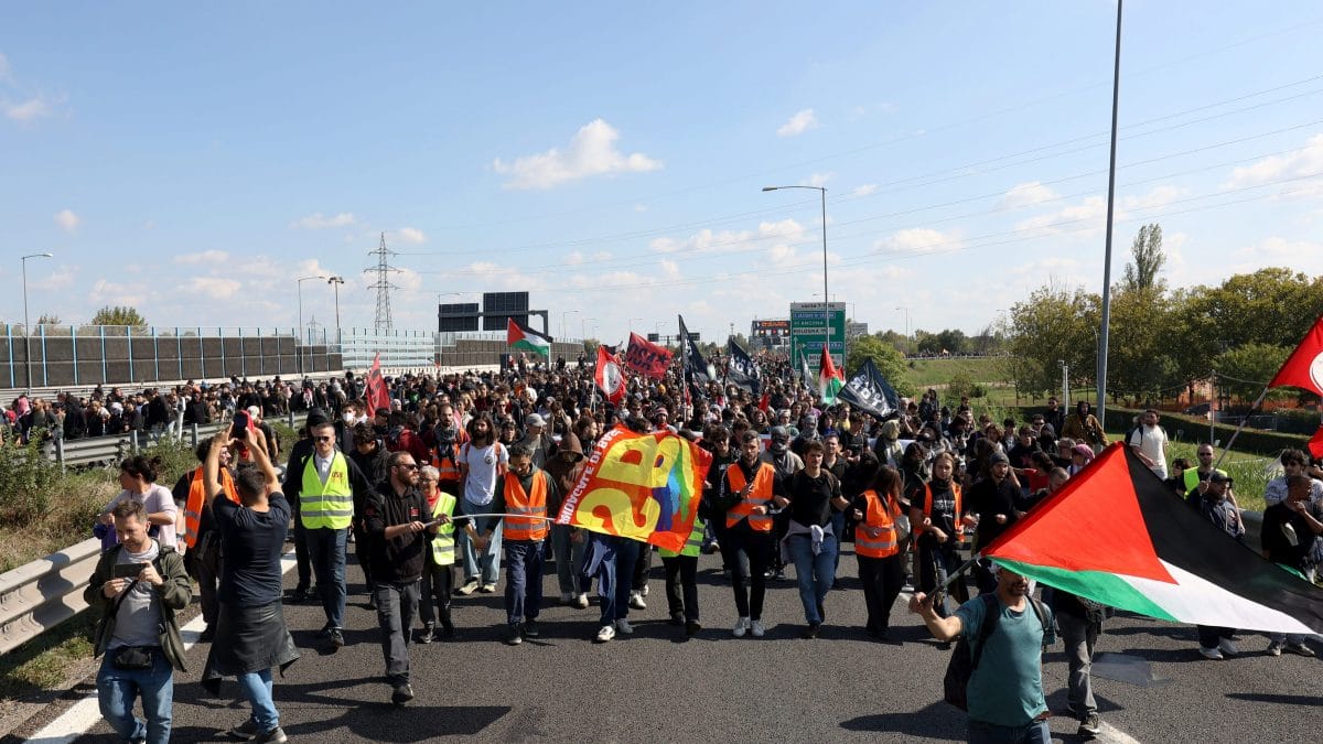 Imagen de archivo de una movilización sindical en Italia durante la huelga general del 18 de marzo de 2026. Foto: Davide Falcioni/Fanpage.it