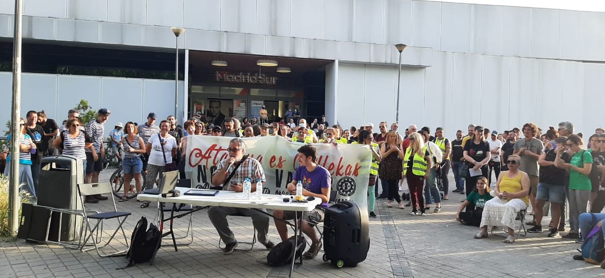 Tratan de desajolar el CSO Atalaya