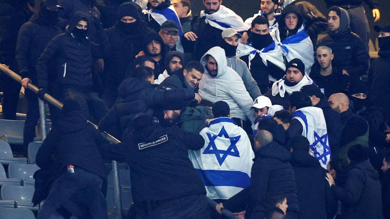 Aficionados israelíes provocan altercados en las gradas europeas por segunda vez en una semana