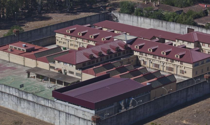 Denuncian la eliminación del subsidio por excarcelación