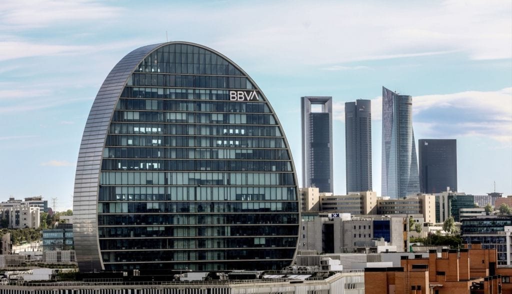 BBVA estudia retirar la opa sobre Sabadell tras las condiciones establecidas por Moncloa