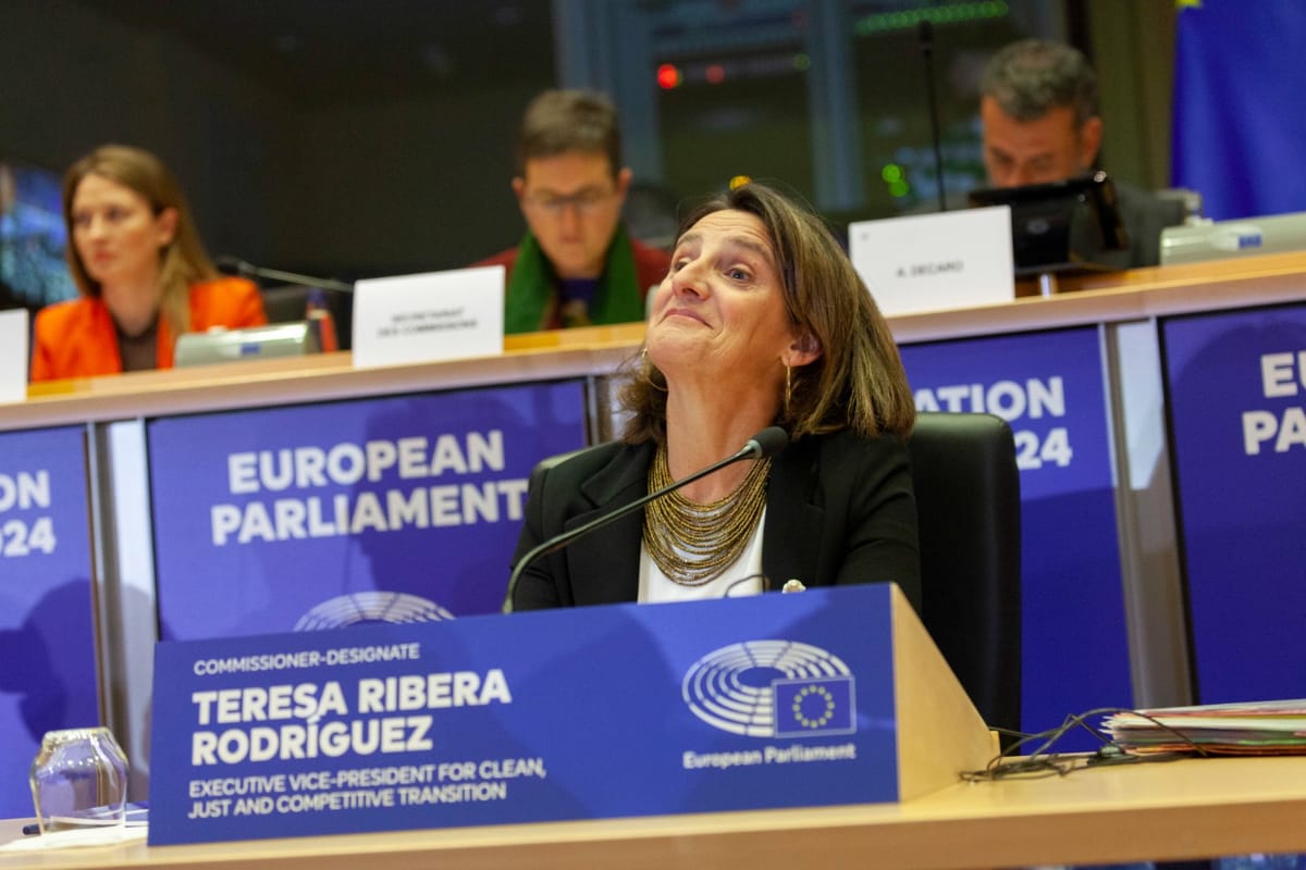 Ribera y la extrema derecha entran de la mano en la Comisión Europea