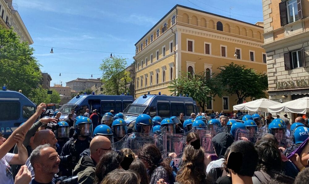Aumenta la represión contra sindicalistas en Italia: 3.000 procesados en el norte y nueva legislación en debate