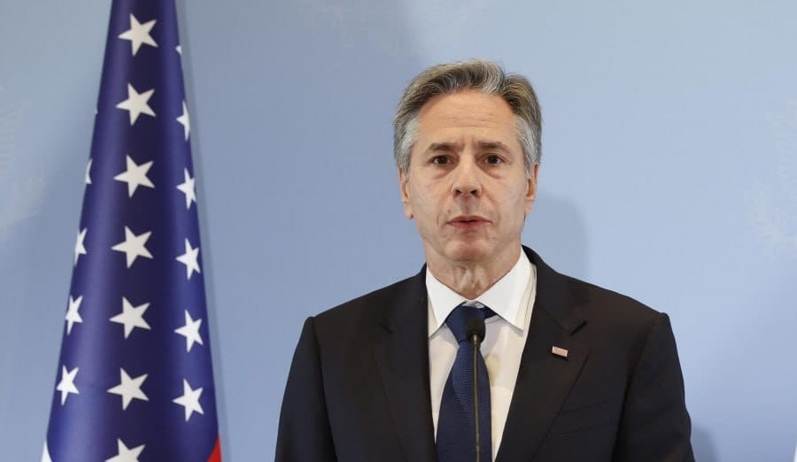 EEUU aprueba un paquete de ayuda militar de 725 millones de dólares para Ucrania