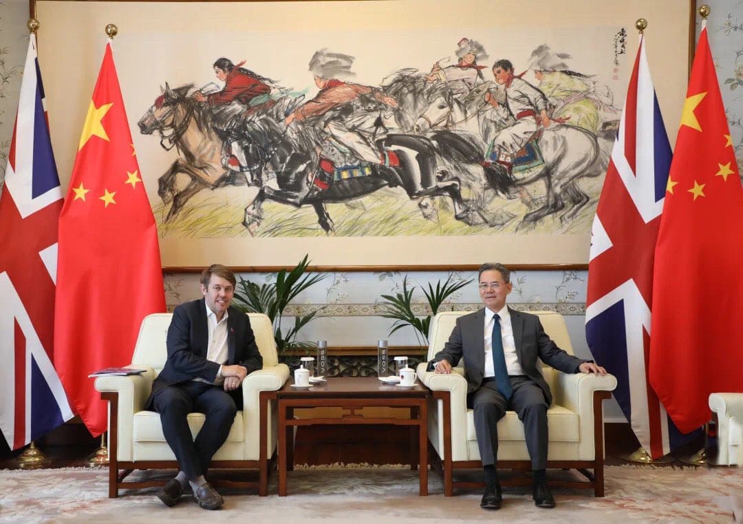 La inversión de las empresas británicas en China se mantiene o aumenta en mitad de las tensiones