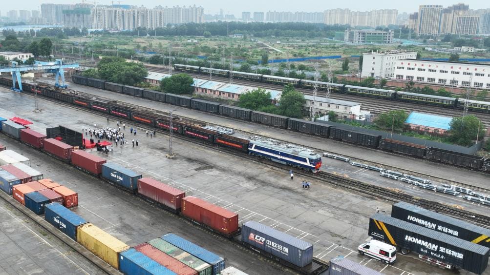 El proyecto ferroviario China-Kirguistán-Uzbekistán impulsará la conectividad euroasiática
