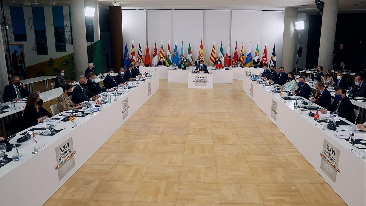Los presidentes autonómicos se reúnen en Santander con el reto de acercar posturas en financiación y migración