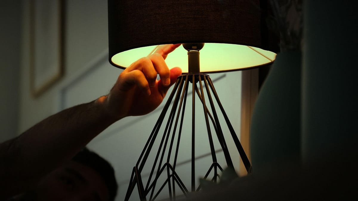 El precio de la luz sube un 32% y diciembre se perfila como el mes más caro de 2024