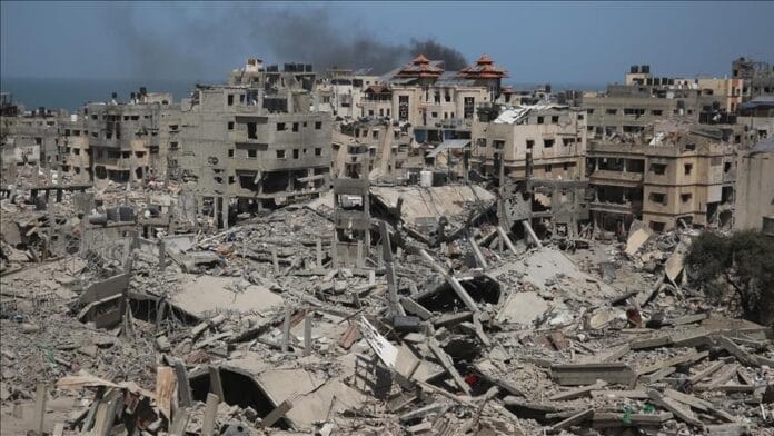 50 palestinos mueren bajo ataques israelíes contra el hospital Kamal Adwan en Gaza