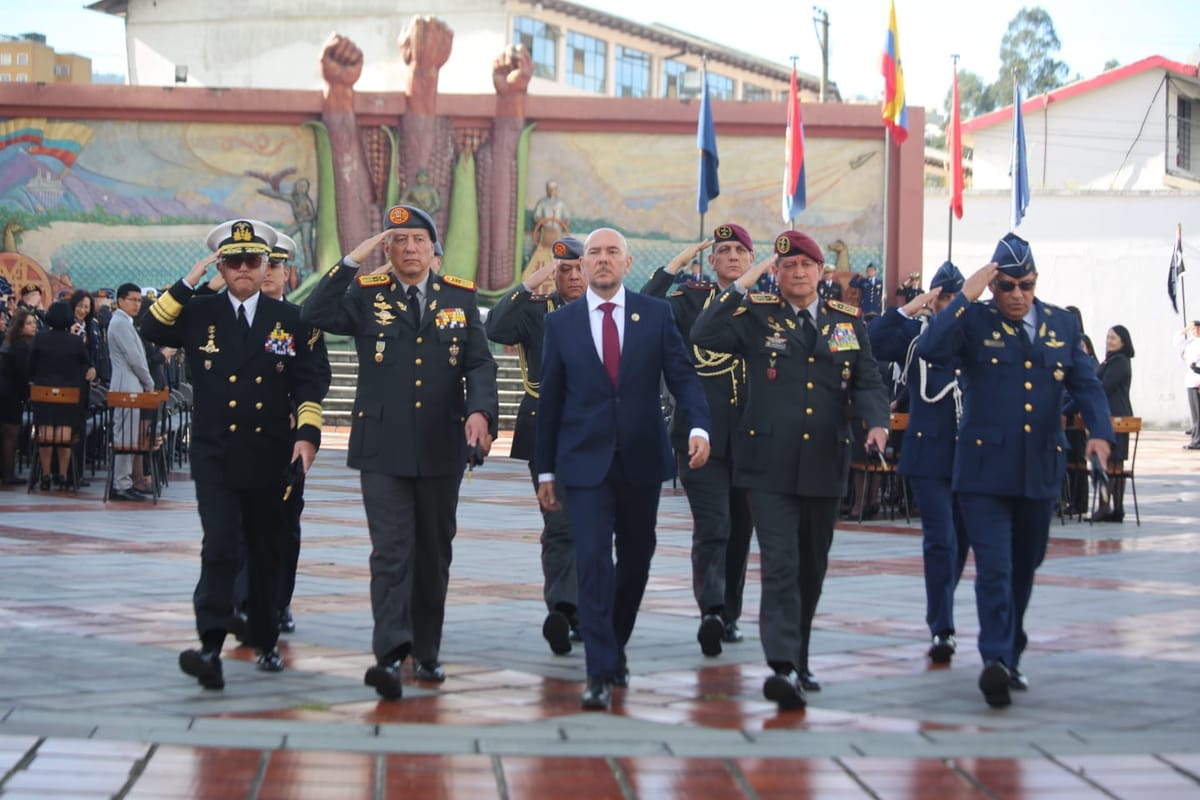 El ministro de Defensa de Ecuador irá a juicio por desaparición de menores