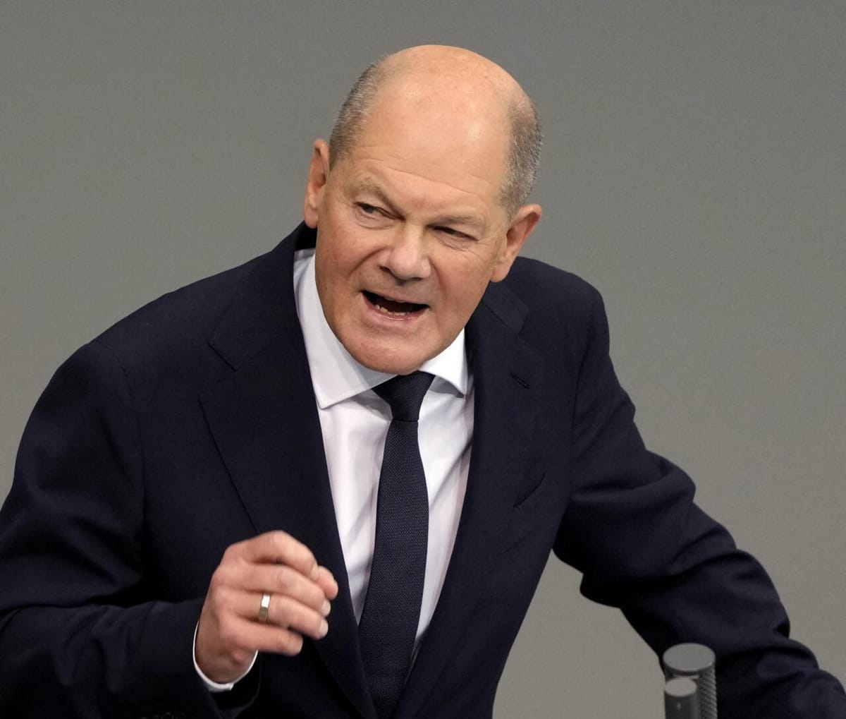 Scholz presenta medidas para salvar la industria del acero y no descarta un rescate para Thyssenkrupp