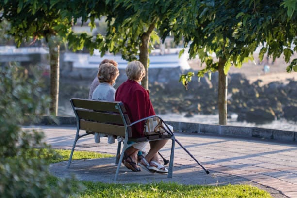 La edad legal de jubilación aumenta a los 66 años y 8 meses en 2025