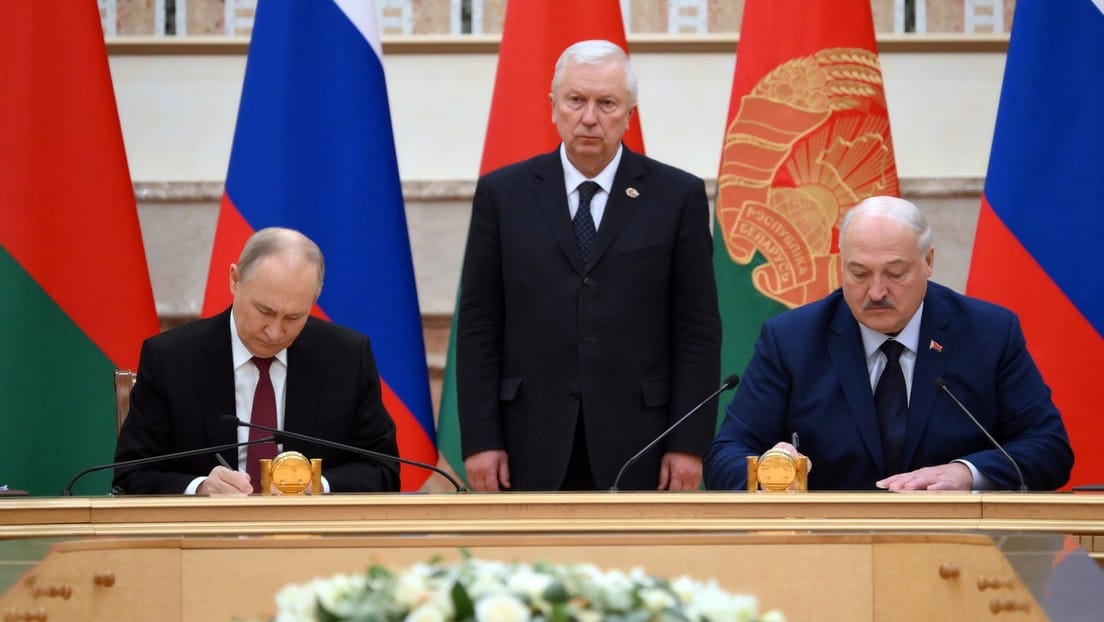 Rusia y Bielorrusia refuerzan su alianza militar con un acuerdo de seguridad y un posible despliegue de misiles Oreshnik