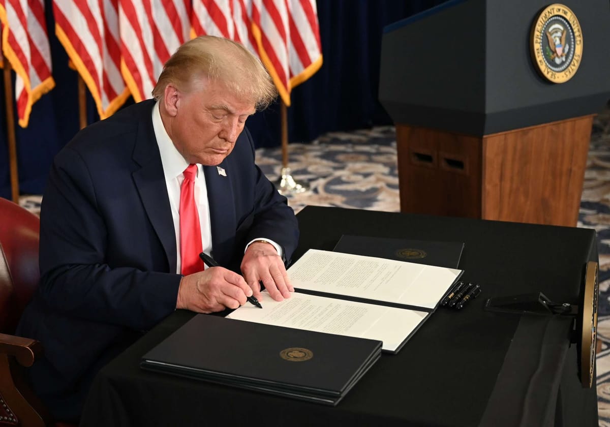 Trump confunde al Estado español como miembro de los BRICS y amenaza con aranceles del 100%