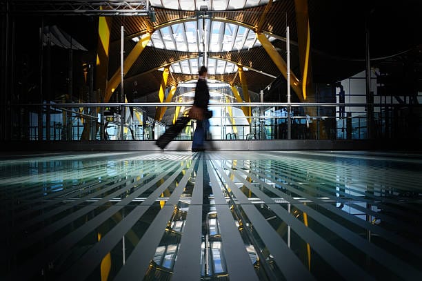 Aeropuertos de Aena baten cifras récord en 2024, con más de 369 millones de pasajeros