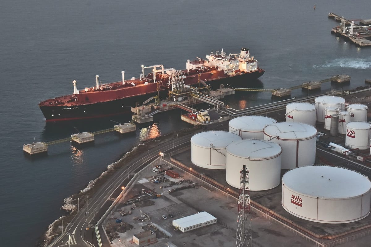 Bahía de Bizkaia Gas anuncia planes para recibir hidrógeno, amoníaco o CO2 en el Puerto de Bilbao