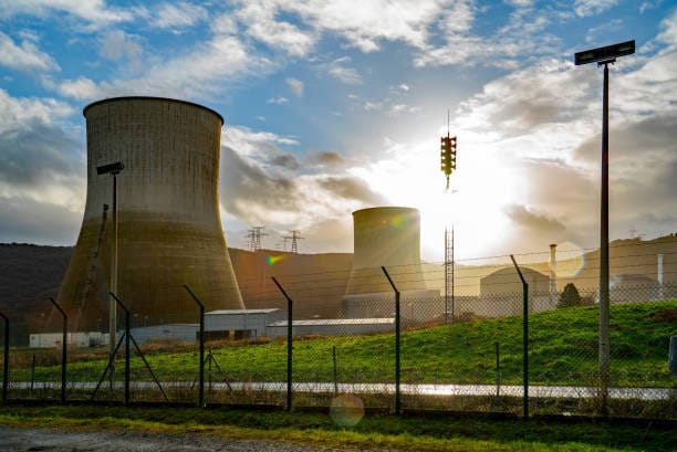 La Comisión Europea reconoce a la energía nuclear como "esencial para la descarbonización"