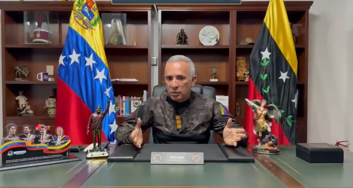 Venezuela cierra la frontera con Colombia durante cuatro días por una "conspiración internacional para perturbar la paz"