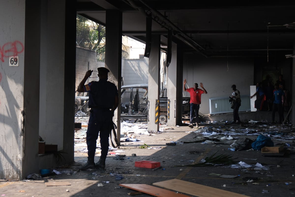 Varias embajadas arden en la República Democrática del Congo