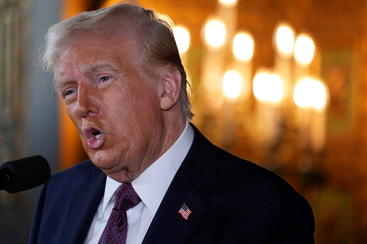 Trump no descarta presiones económicas y militares para "recuperar" el canal de Panamá y anexionar Groenlandia