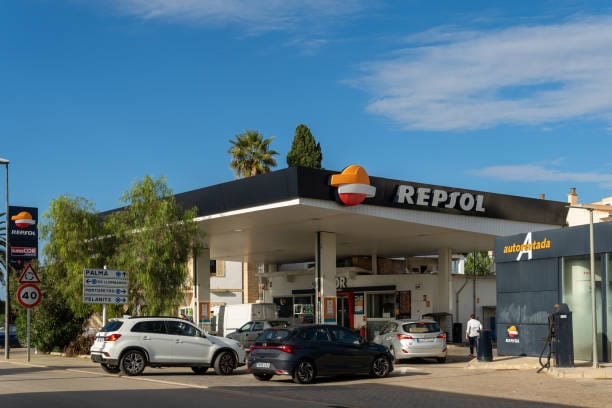 La "ayuda" de 20 centimos en carburantes desvió al menos 850 millones diréctamente a las petroleras  