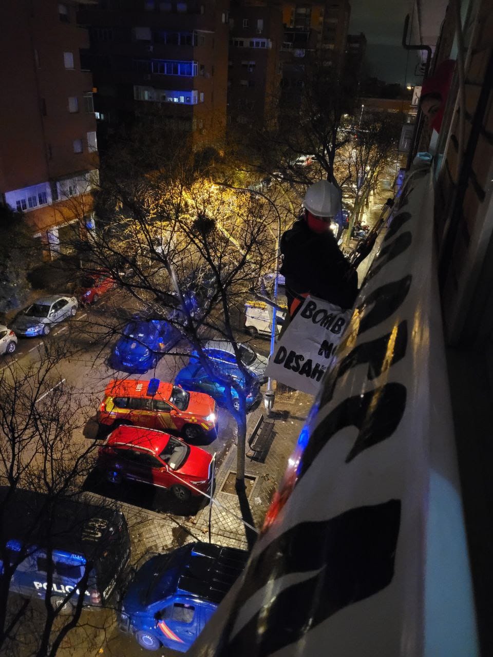 Desahucio de Mariano en Vallecas: Resistencia frente al desalojo y despliegue policial